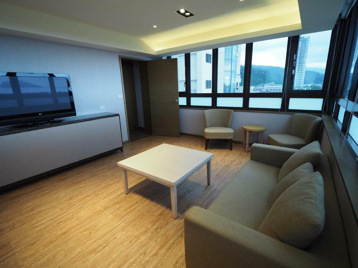 Kailan Hotel Toucheng Exteriér fotografie